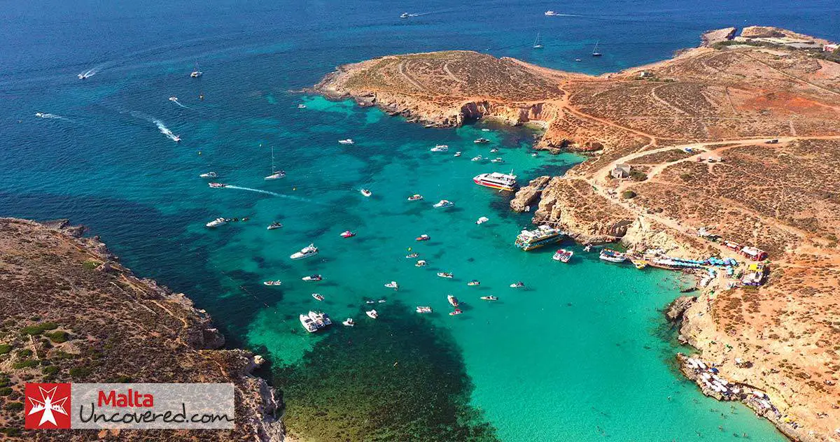 Die atemberaubende Blaue Lagune Maltas auf der Insel Comino.